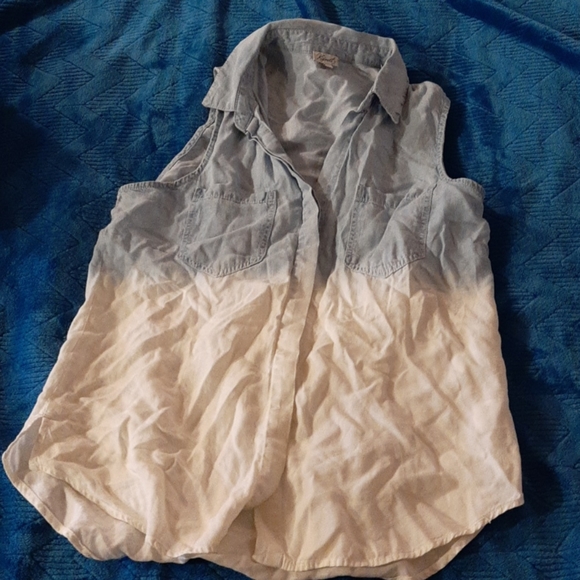 3/$20 Kismet Top - Picture 1 of 1